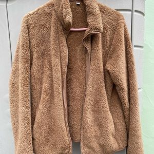 Uniqlo fluffy jacket!